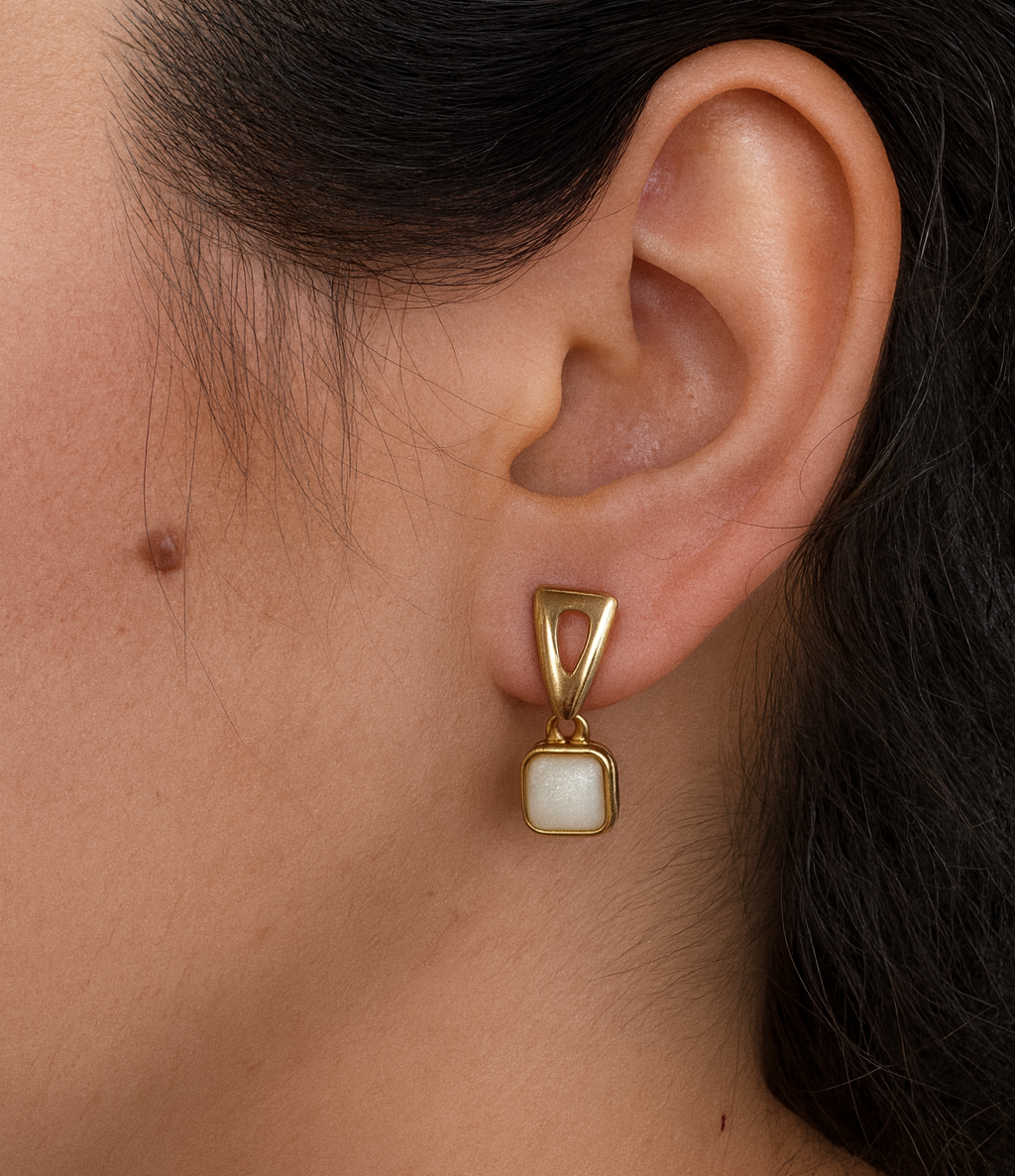 The Clear Way - Belo Jewelry