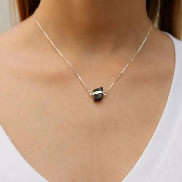 The Quiet Ground - Belo Jewelry